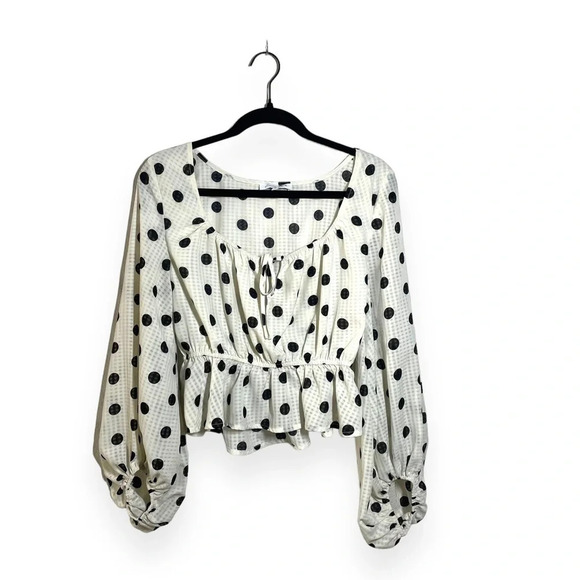 Emory Park Puff Sleeve Tie Front Polka Dot Blouse in White and Black Size S - Picture 4 of 14